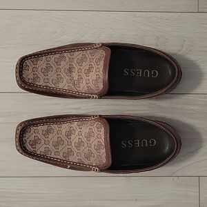 GUESS - Men's Logo Driving Loafers - New Without Tags - Size 8.5 - Make An Offer